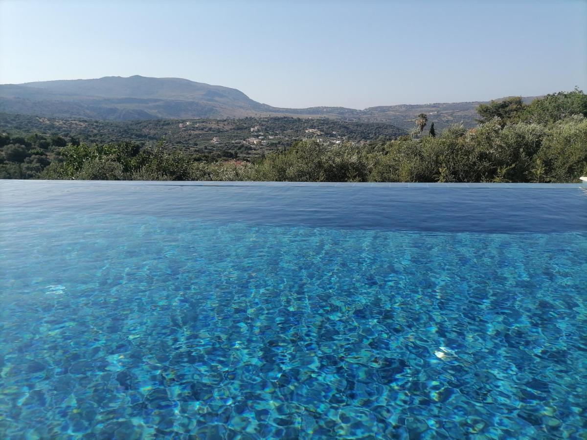 Halepouri Villa La Canée